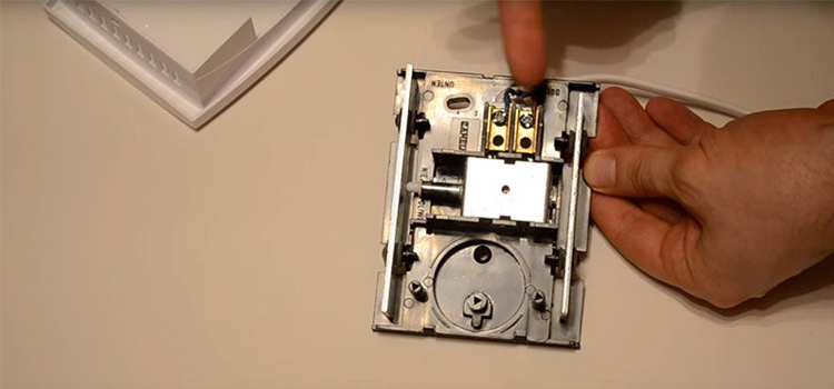 fix door bell in Home Gardens